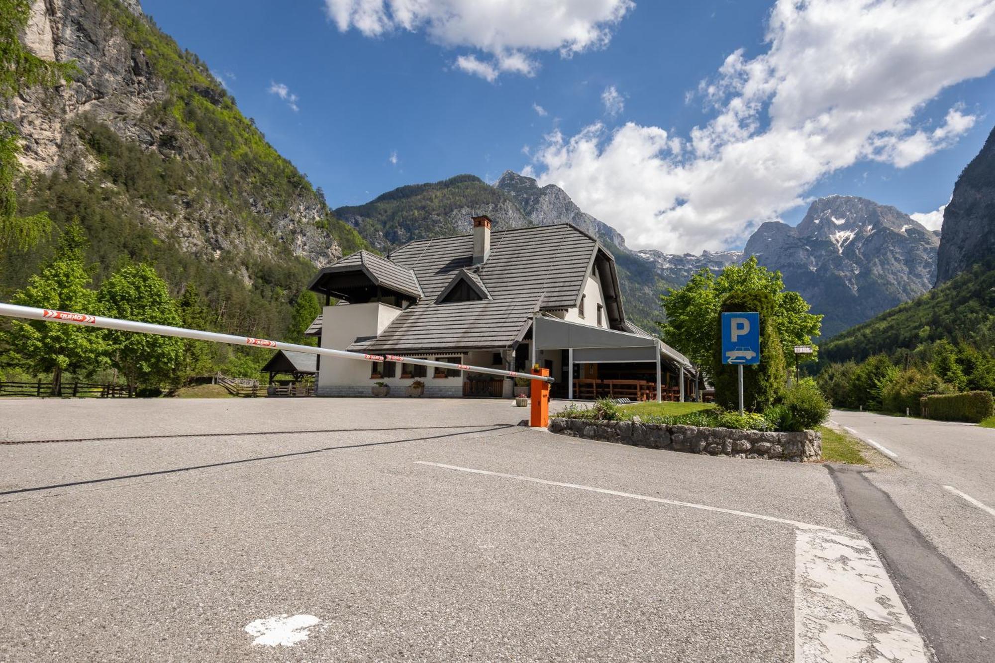 Metoja Apartment Soca Bagian luar foto